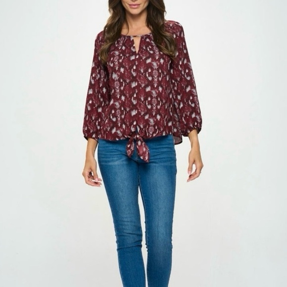 West Kei Snake Print Burgundy Tie Front Blouse NWOT Small - Picture 3 of 11